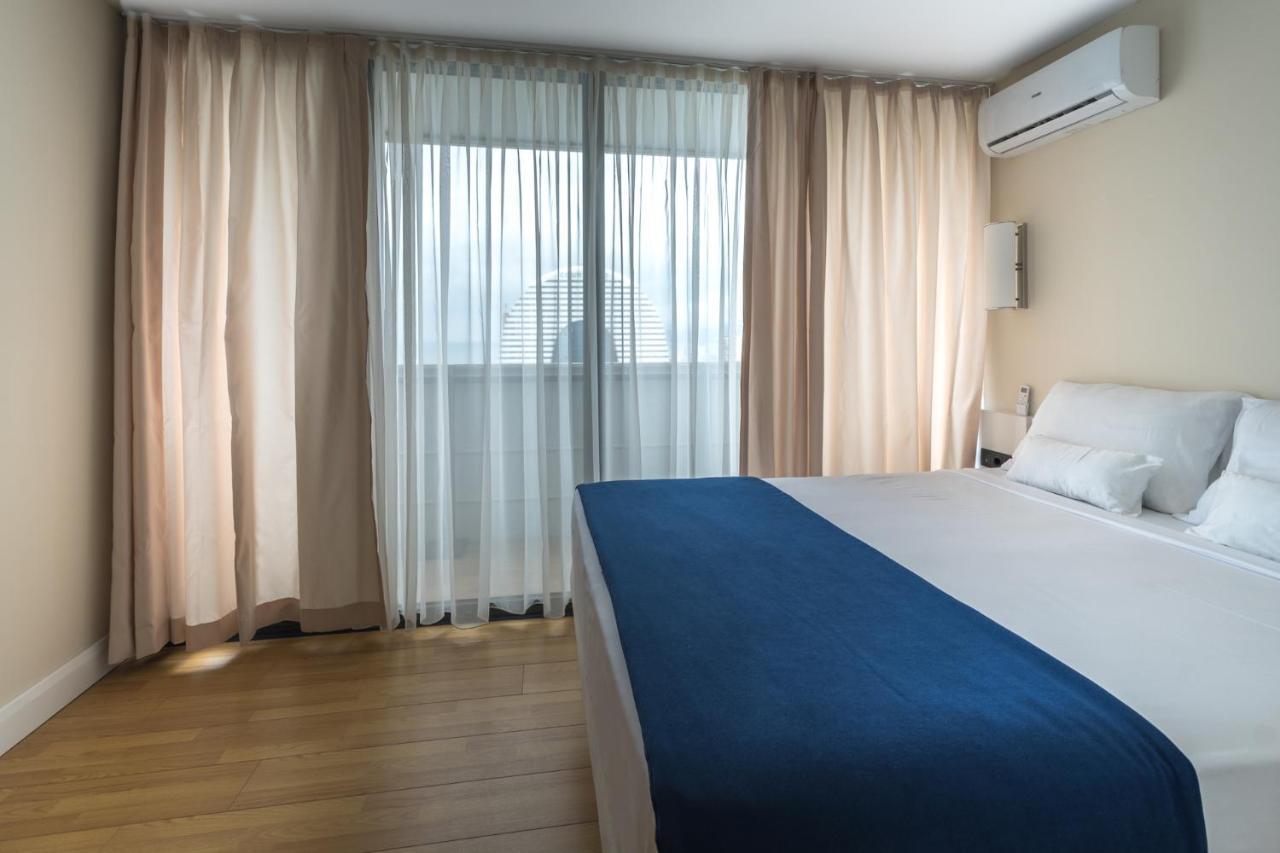 Downtown Centre In Batumi Aparthotel Orbi City In Batumi Exteriör bild