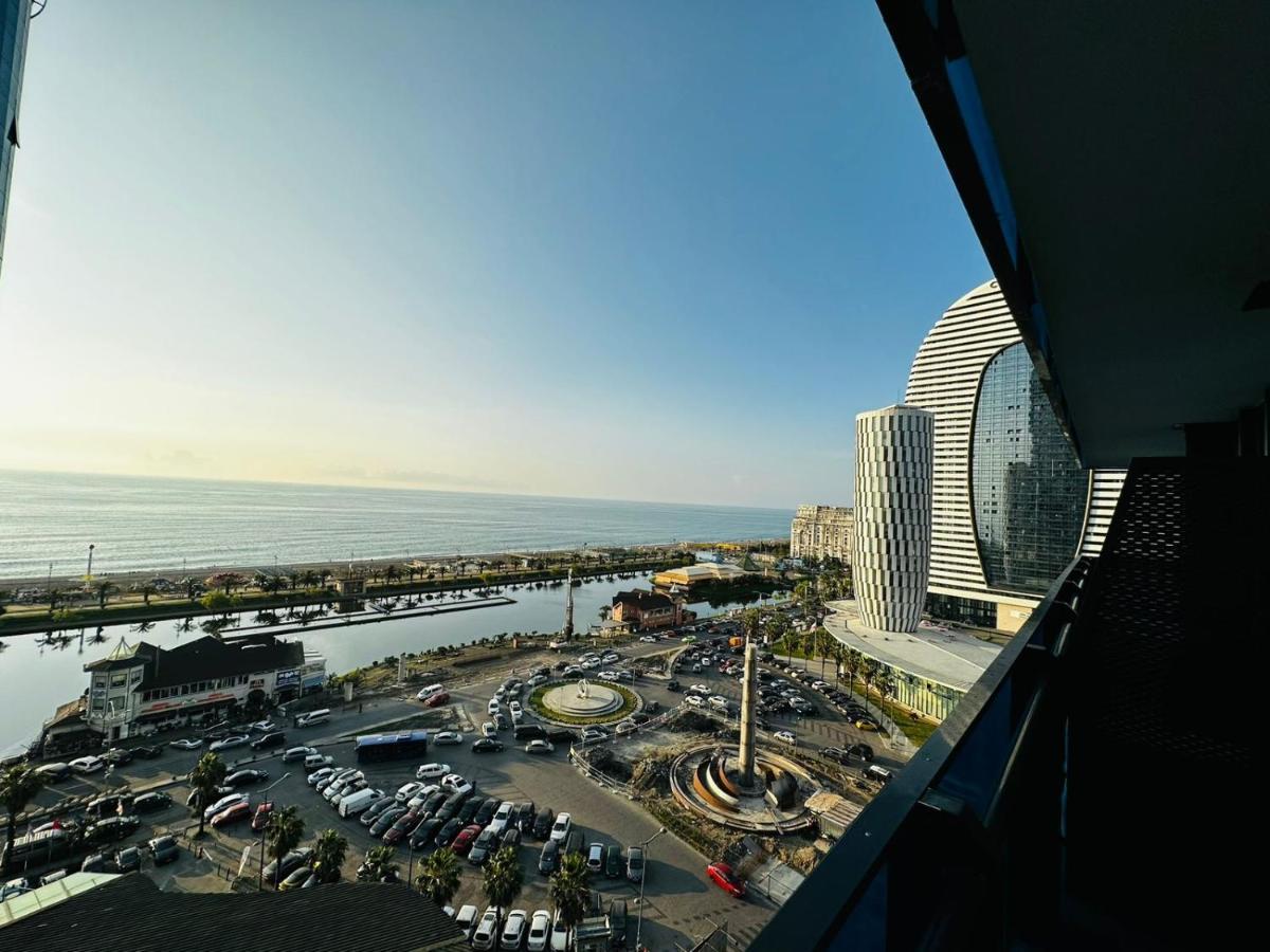 Downtown Centre In Batumi Aparthotel Orbi City In Batumi Exteriör bild