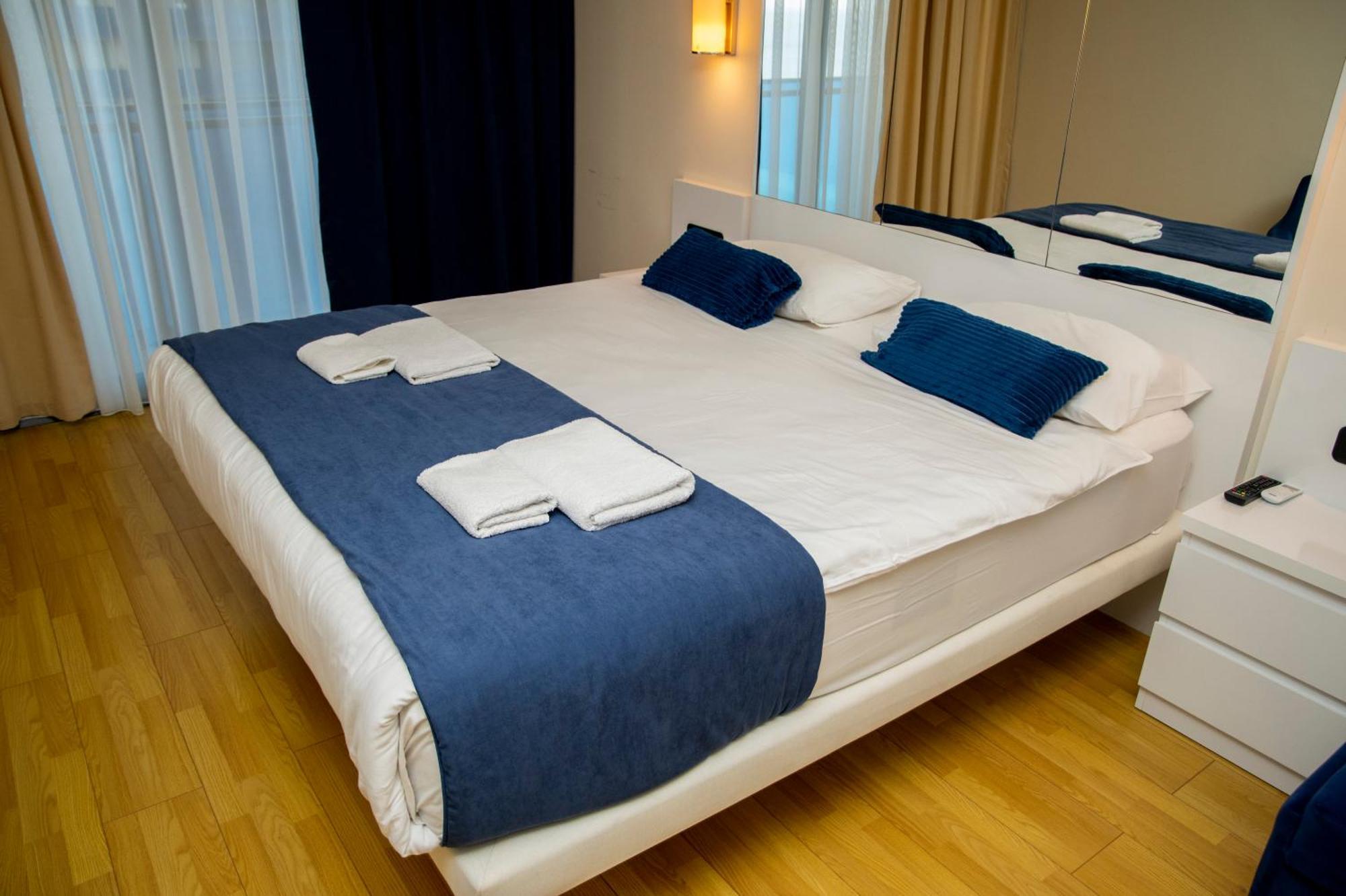 Downtown Centre In Batumi Aparthotel Orbi City In Batumi Exteriör bild